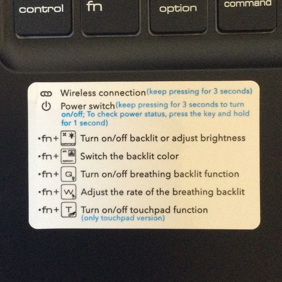 BABG iPad Case with Keyboard (2022) - Picture 7 of 11